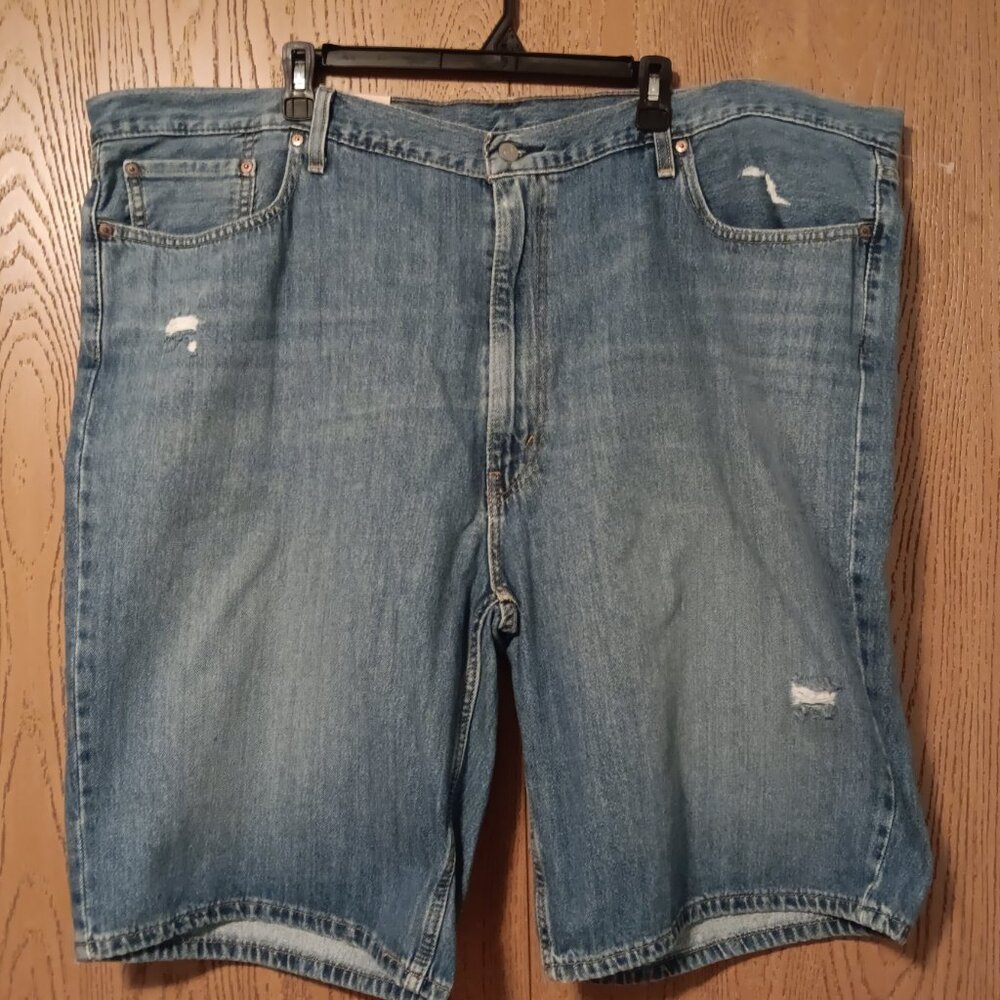 Levi 469 Mens Shorts Waist Size 48"